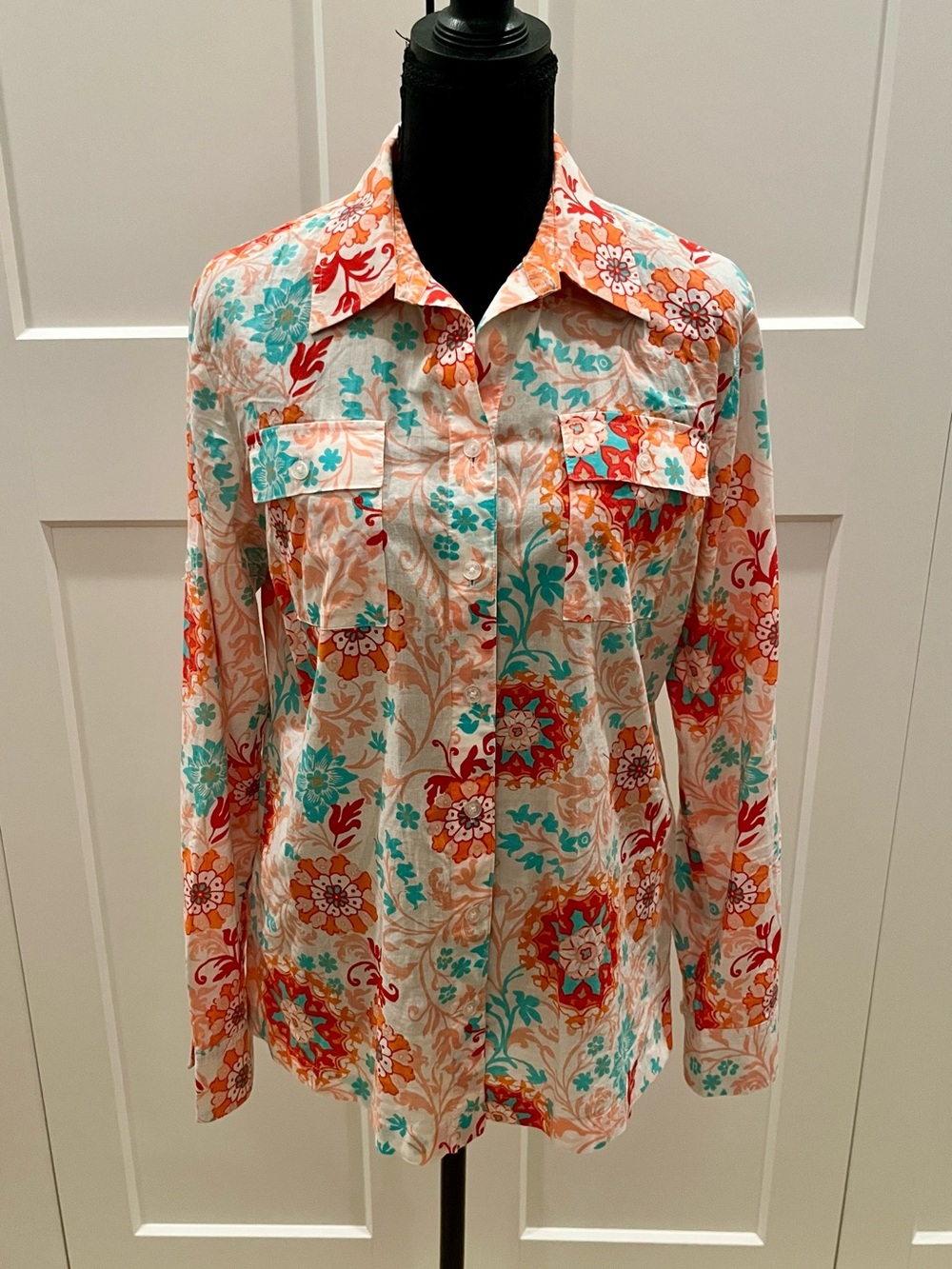 Jones New York Floral Button-Up Shirt in White/Coral/Turquoise Southwest Flair M